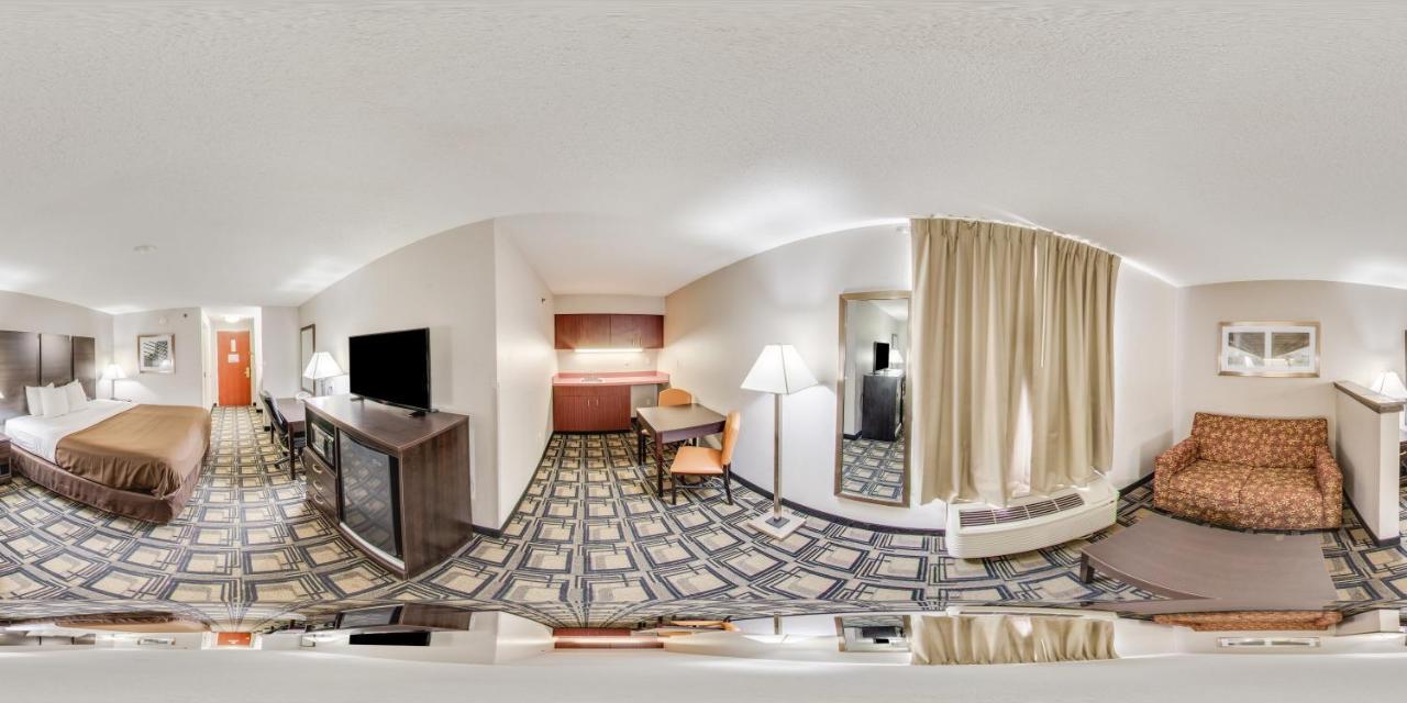 Suburban Hwy 42 Hotel 2*